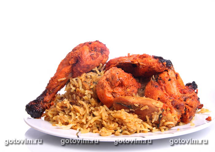 ������� ������� � ������� (Red Chicken Biryani)