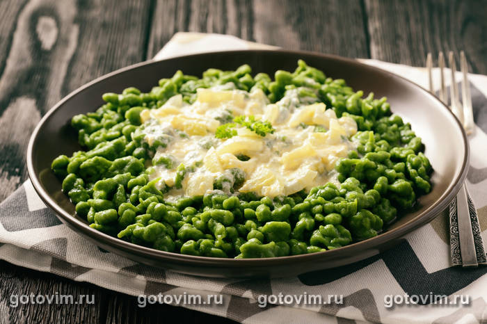 ��������� ������ ������ � ������ ������ (Spinatspätzle)