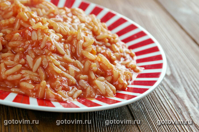 ���� �� ���� � ���������� ��-������� (Domatesli Pilav)