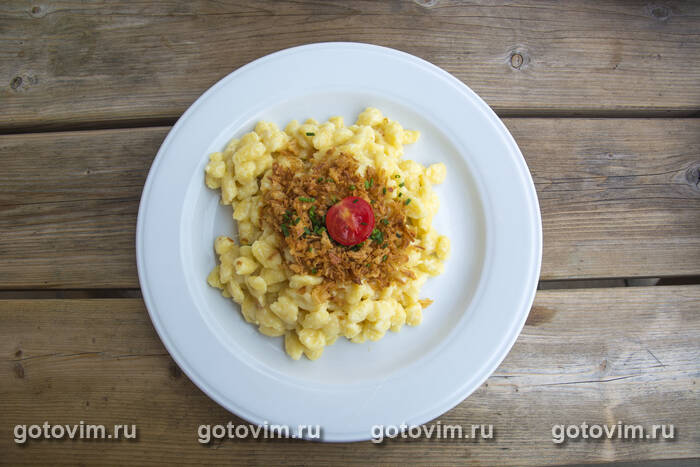 �������� ������ ������ � ������ ������ � ����� (Spätzle)