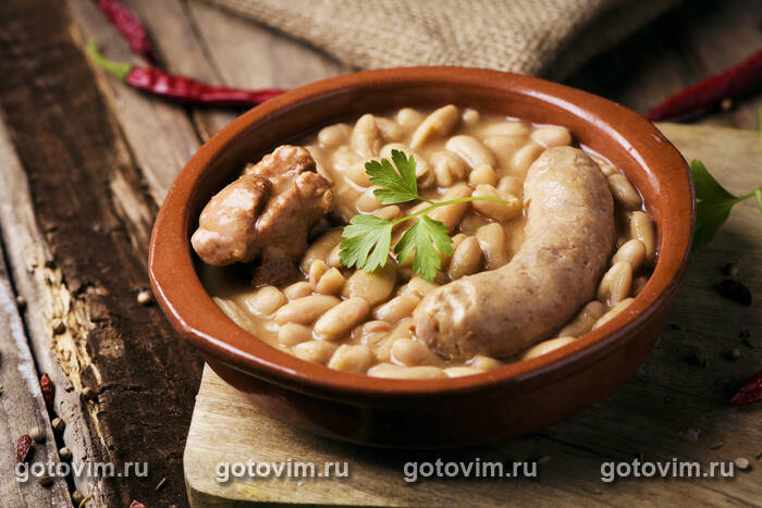 ���� � ����� � ������� ������� ������������� (Le Cassoulet de Castelnaudary)