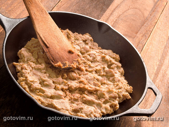 �������� �������� - ������ ����, ������������ � ����� (Frijoles Refritos)