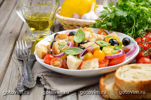 Панцанелла с маслинами