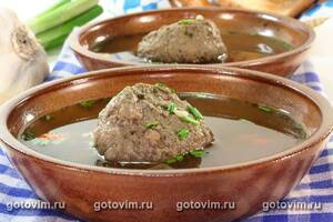 Суп с печеночными кнедлями (Leberknodelsuppe)