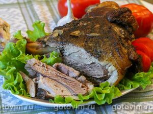 Баранья нога, запеченная в духовке (Жиго)
