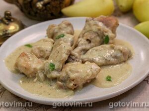 Фрикасе из курицы с соусом на желтках