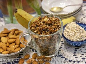 ���������� ������� � �������� (Banana Bread Granola)