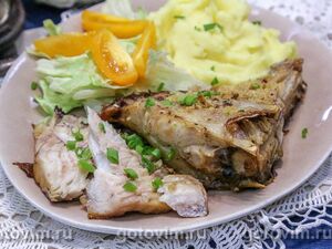 Камбала калкан, жаренная кусочками в сливочном масле