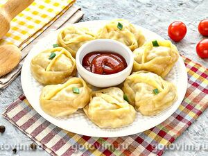 Манты с мясом, картошкой и кабачками