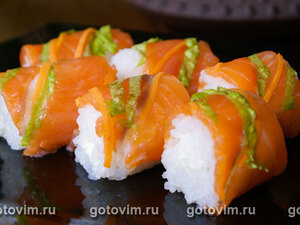 Полосатые суши (Tazuna Sushi или Rainbow Roll)