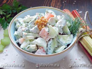 Салат из ревеня с овощами
