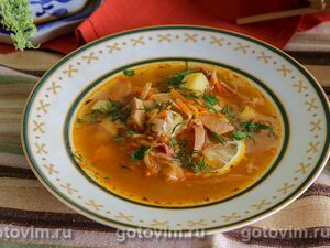 Мясная солянка с квашеной капустой в мультиварке