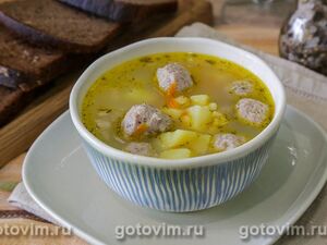 Гороховый суп с фрикадельками в мультиварке