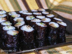 Суши с копченой рыбой