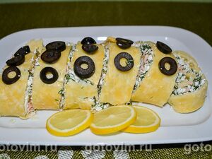 Сырный рулет с творогом и красной рыбы