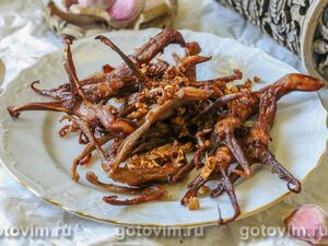 Утиные язычки с чесноком по-китайски